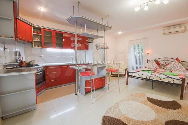 Комната 35 м², 2/2 эт.