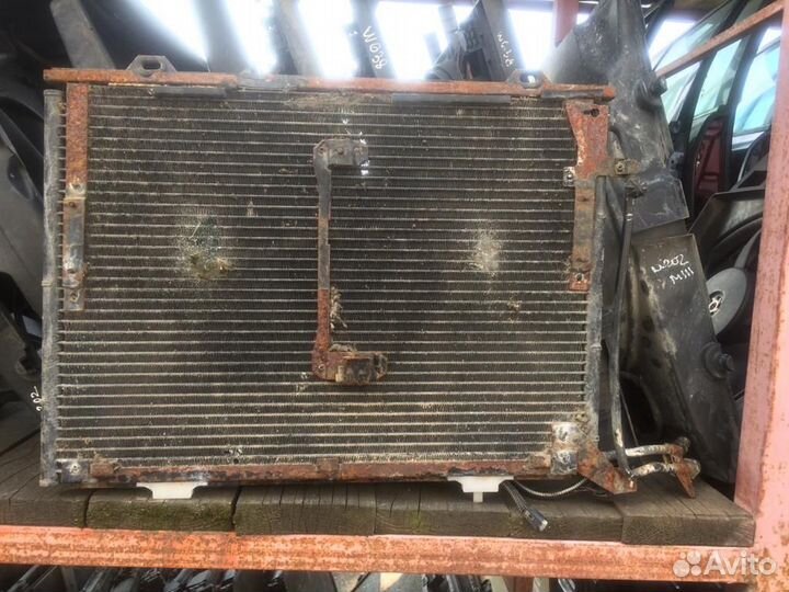 Радиатор кондиционера на мерседес W202/W208