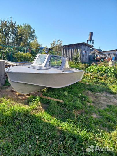 Лодка моторнач Прогресс 4
