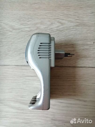 Зарядное устройство для батареек KOC515