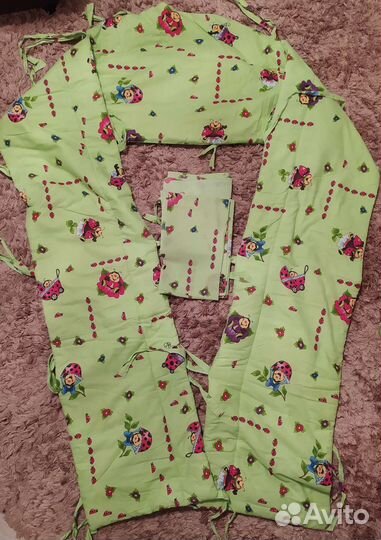 Постельный комплект в детскую кроватку