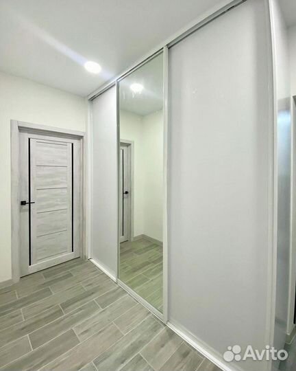 Стильный шкаф купе