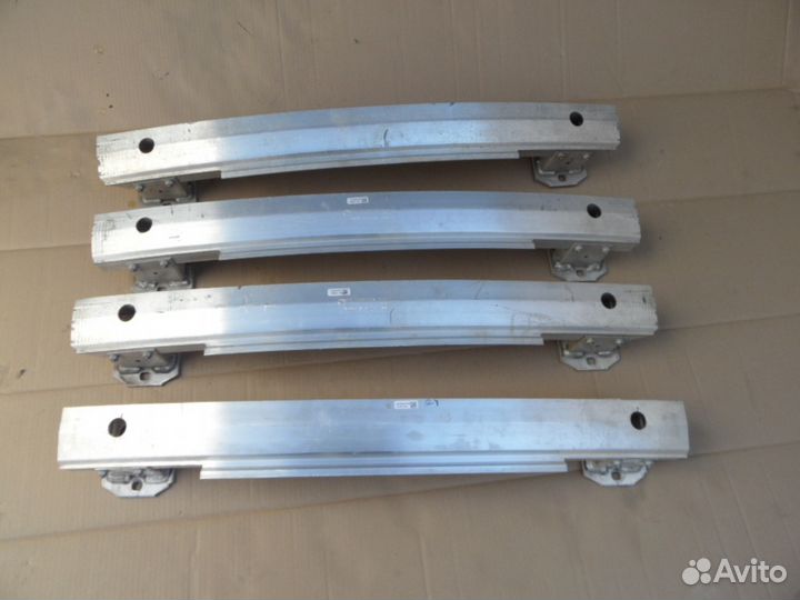 Усилитель заднего бампера BMW X3 F25 BMW X4 F26