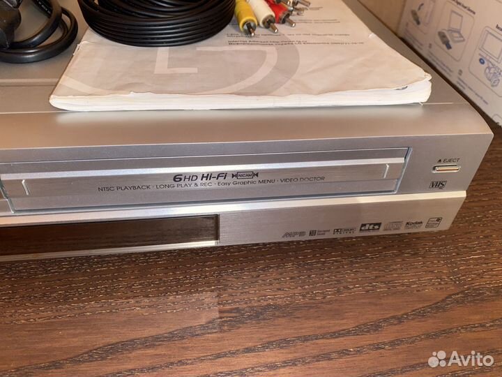 LG DC379 DVD плеер проигрыватель VHS магнитофон