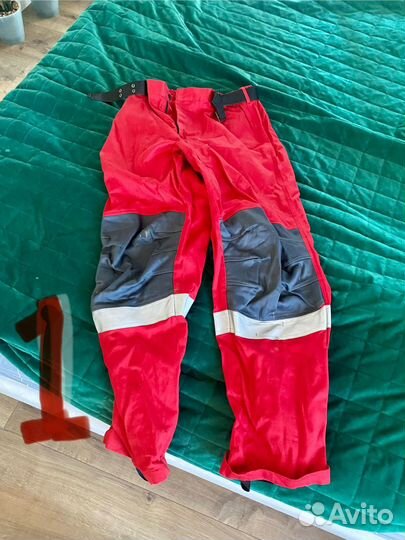 Комбинезоны зимние и летние рабочие