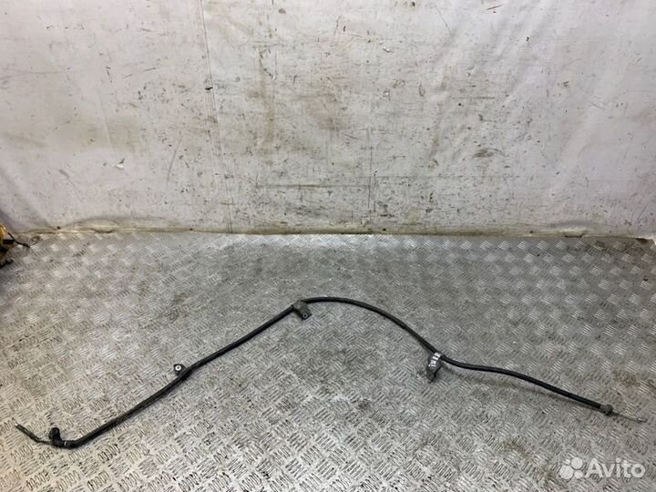 Трос ручного тормоза правый Nissan Qashqai J10