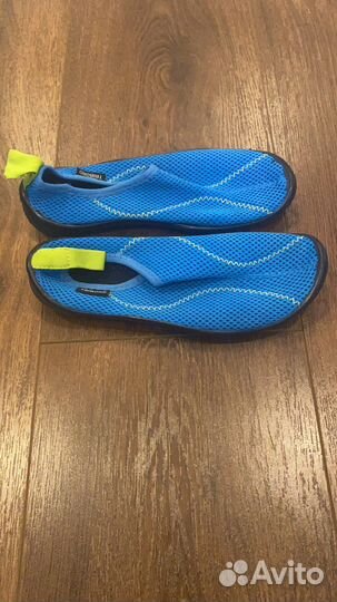 Аквашузы детские размер 33 и 36