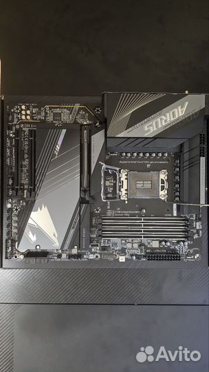 Материнская плата Gigabyte Z790 Aorus Pro X Wifi 7