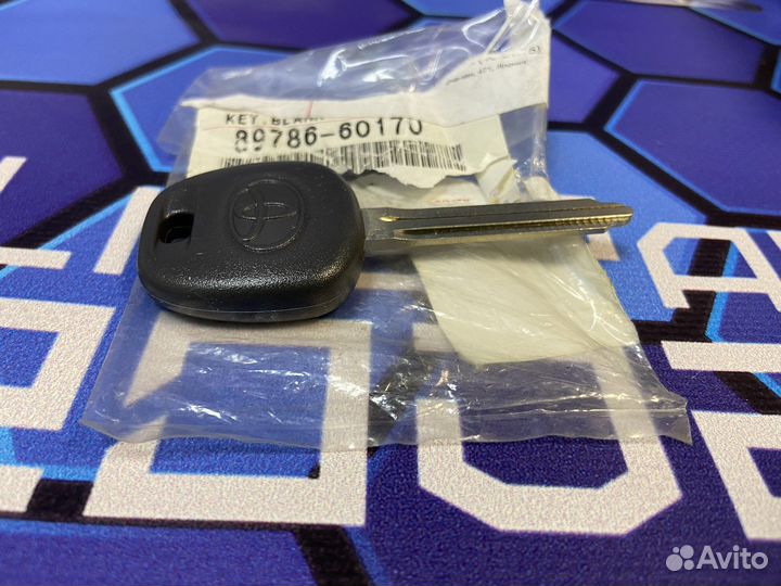 Ключ зажигания Toyota
