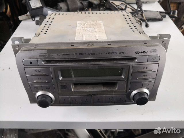 Магнитофон Сузуки Лиана