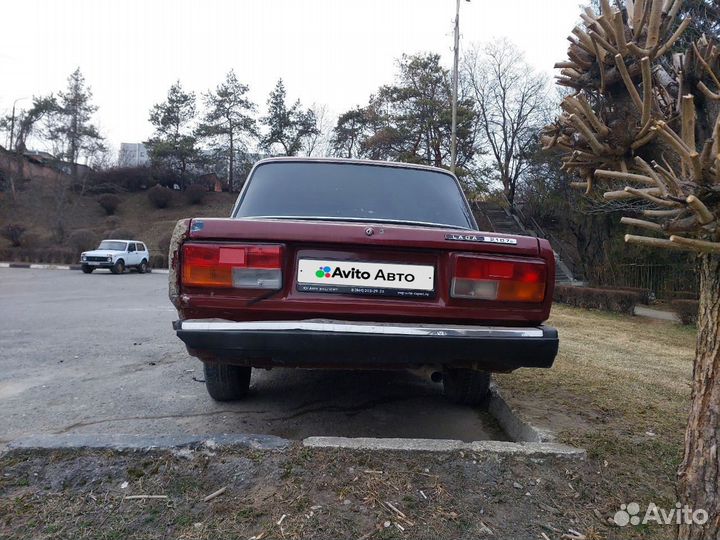 Продам авто ваз 2107