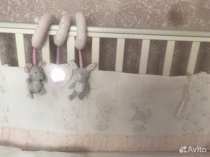 Комплект постельного белья в детскую кроватку