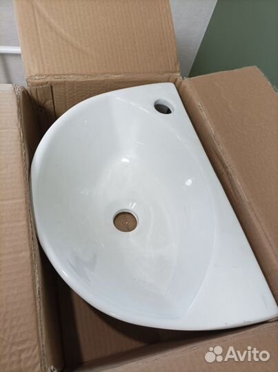 Раковина в ванную накладная