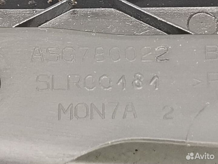 Пыльник крыла передний правый Land Rover Discovery