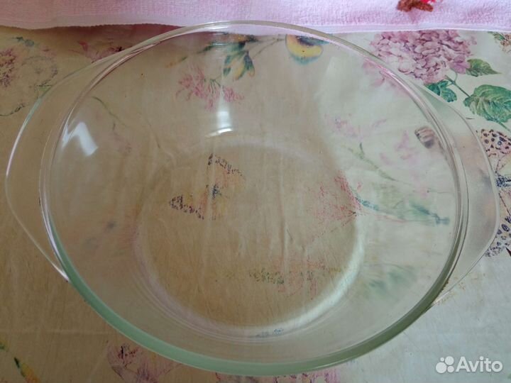 Стеклянная форма для запекания и микроволновки