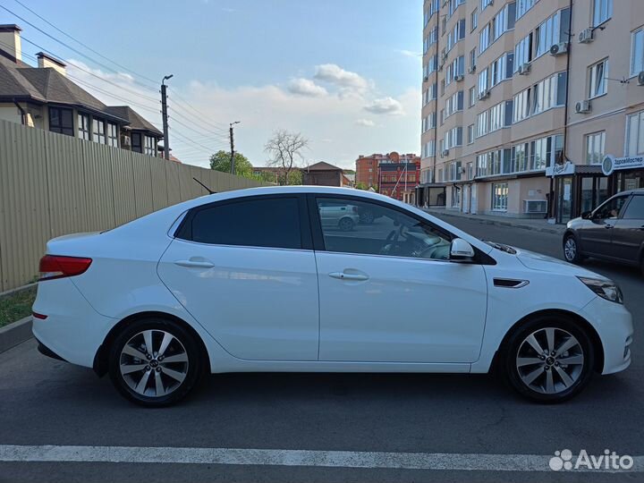 Kia Rio 1.6 AT, 2015, 131 500 км