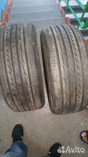 Bridgestone Regno GR-EL 235/45 R17 и 255/40 R17