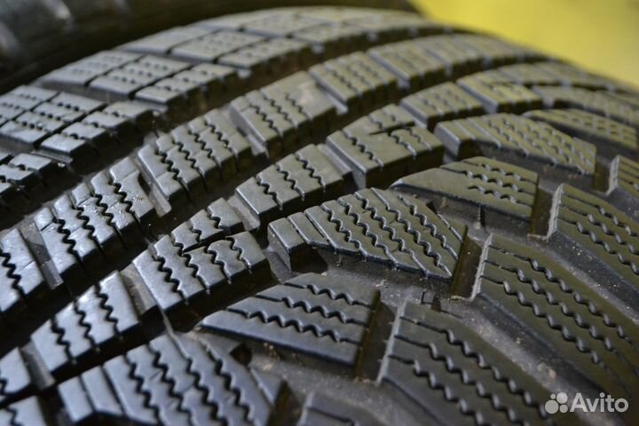 Hankook Winter I'Cept Evo2 W320 225/55 R17