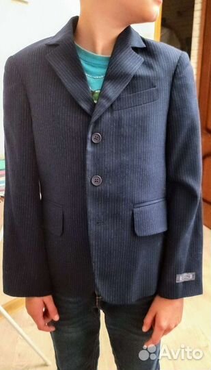 Школьный пиджак новый