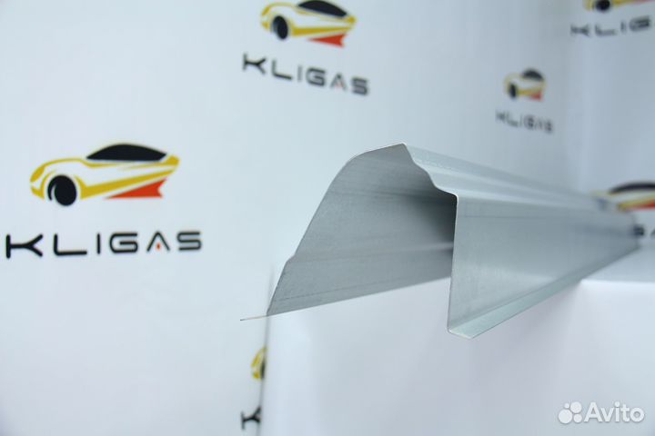 Кузовной порог Mitsubishi Pajero/Montero 4