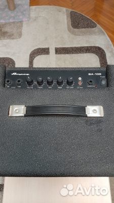 Басовый комбик