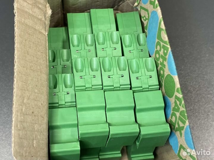 Phoenix contact 2900332 PLC-RPT новый, 4 шт