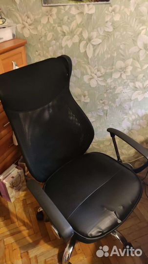 Компьютерное кресло руководителя бу