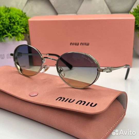 Солнцезащитные очки Miu Miu женские новинка