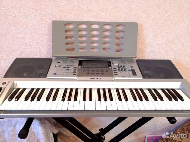 Синтезатор Medeli mc860