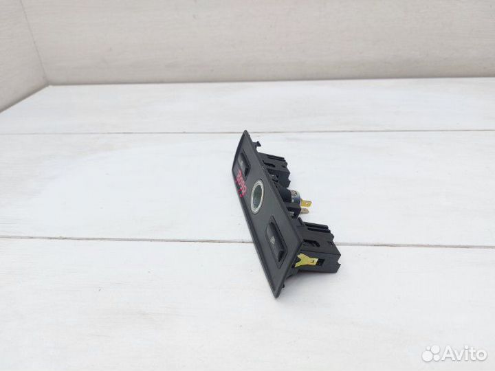 Кнопка обогрева сидений задняя Bmw X5 E70 M57306