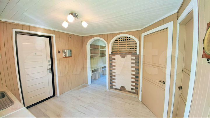 Дом 68 м² на участке 6 сот.