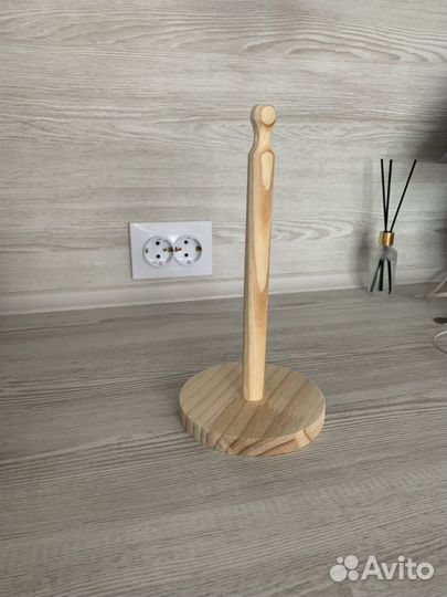 Держатель для бумажных полотенец