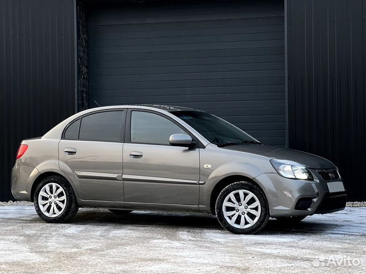 Kia Rio 1.4 МТ, 2011, 285 000 км