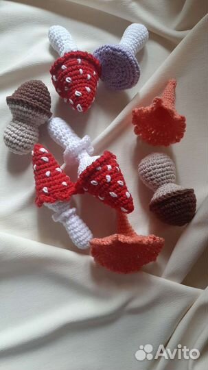 Вязаные грибочки