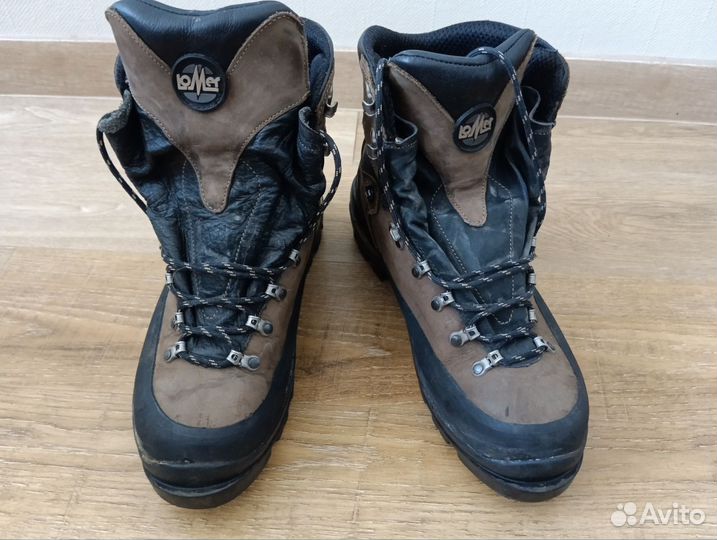 Трекинговые ботинки Lower