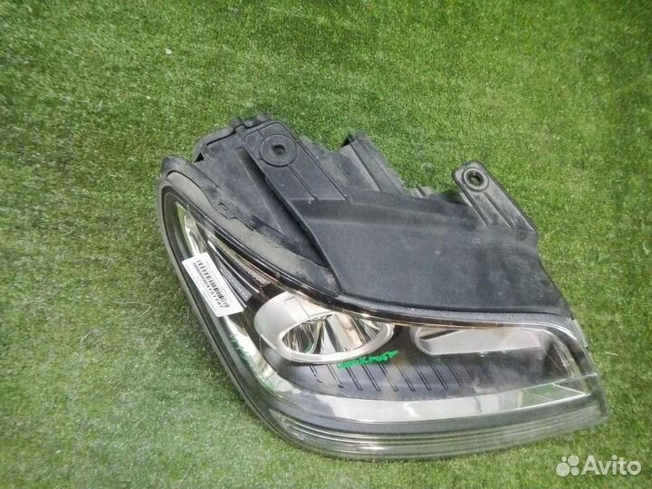 Фара правая Kia Mohave 1 HM (2008-2020) ксенон