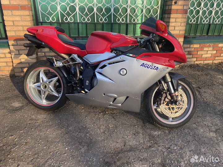 MV Agusta F4 1000