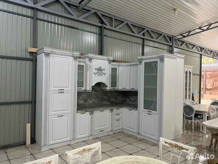 Кухонный гарнитур