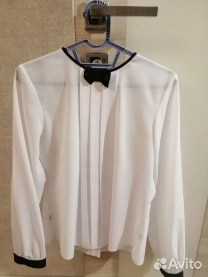 Блузки для девочек школьные