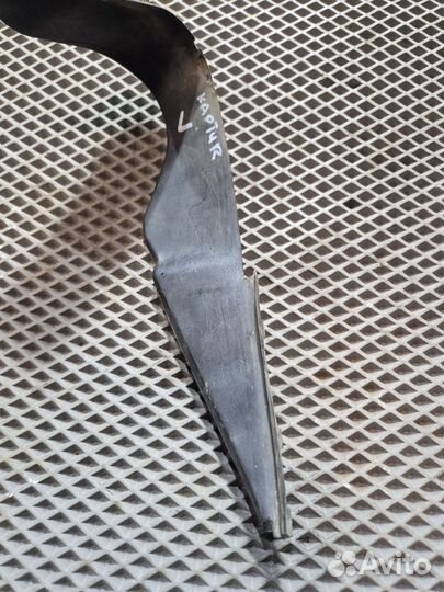 Накладка крыла левая Renault Kaptur