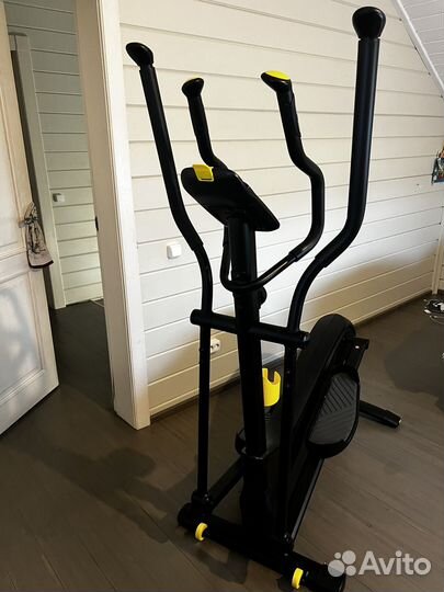 Эллиптический тренажер EL520