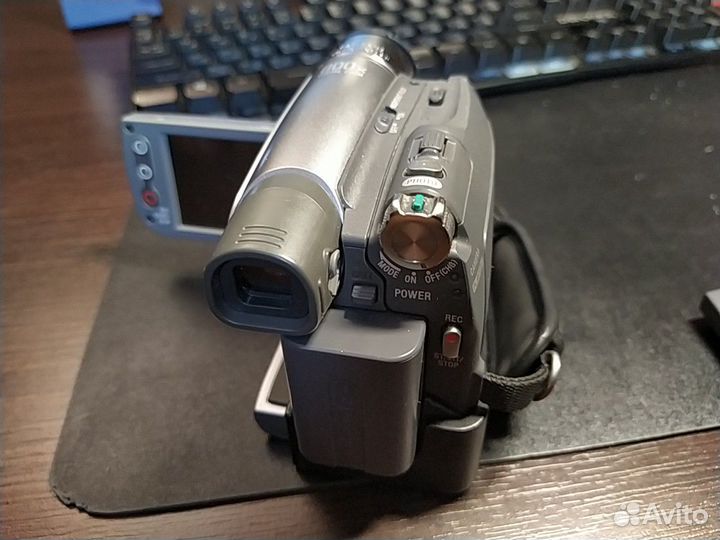 Видео камера Sony dcr-hc35