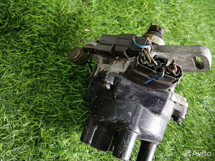 Трамблер Nissan Sunny B13 GA15 1994