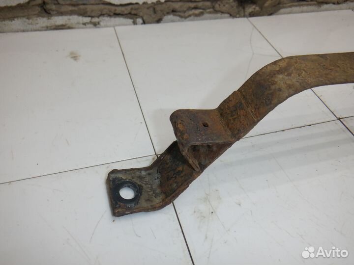 Лента крепления бензобака Mitsubishi Space Star