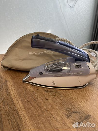 Дорожный утюг Rowenta