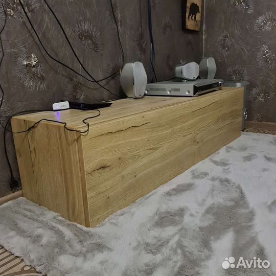 Навесная тумба под тв