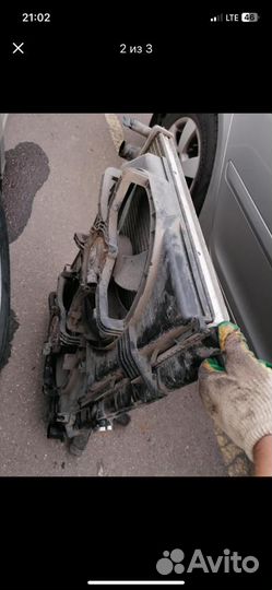 Радиатор охлаждения на Nissan X-Trail T30