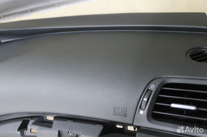 Торпедо Honda Accord панель приборов