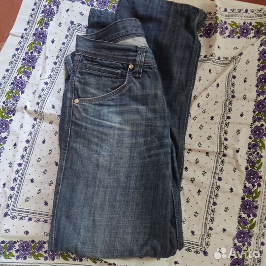 Джинсы Роберто кавали