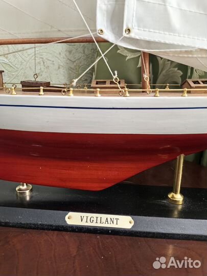 Корабль сувенир